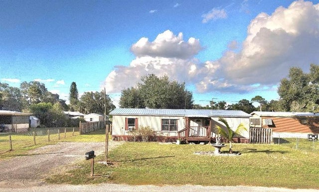 1 of 21 - 4493 Se 22nd Ct, Okeechobee, FL