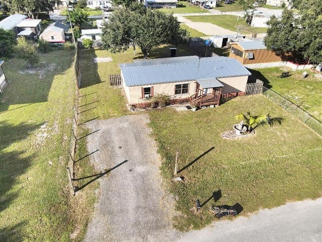 2 of 21 - 4493 Se 22nd Ct, Okeechobee, FL