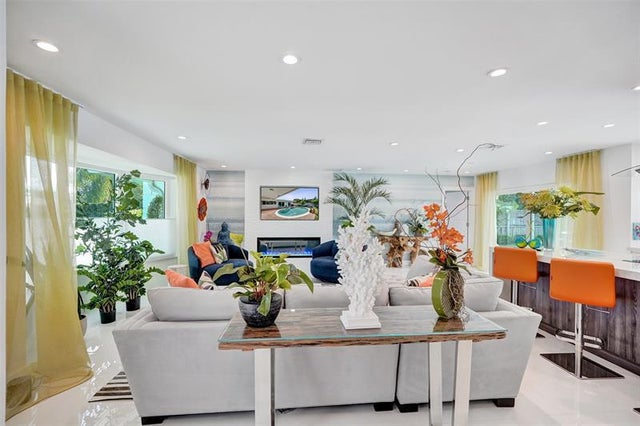 5 of 54 - 5821 Ne 20th Ter, Fort Lauderdale, FL