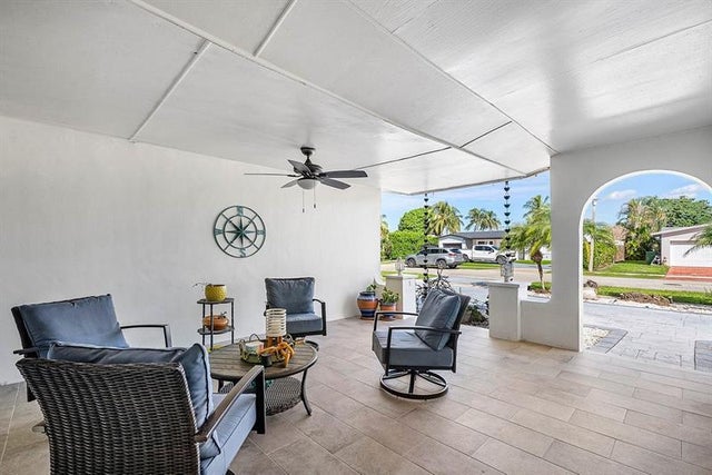 4 of 35 - 9040 Nw 20th St, Pembroke Pines, FL