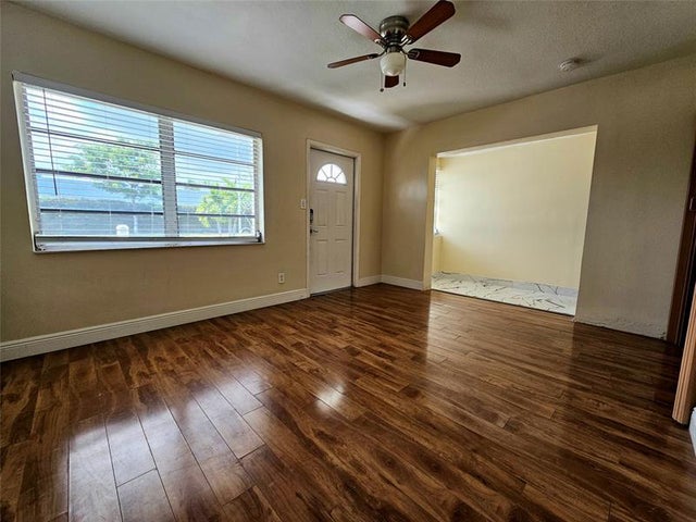 3 of 32 - 1340 Sw 32nd Ave, Fort Lauderdale, FL