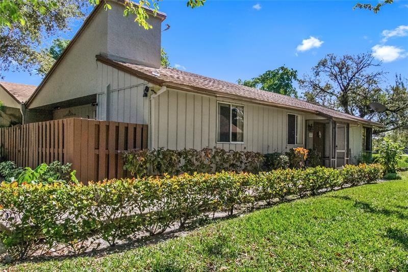 Photo of Listing #F10533116