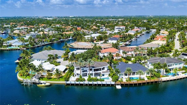 4 of 5 - 2551 Ne 31st Ct, Lighthouse Point, FL