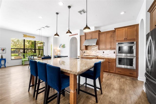 3 of 96 - 11315 E Watercrest Cir, Parkland, FL