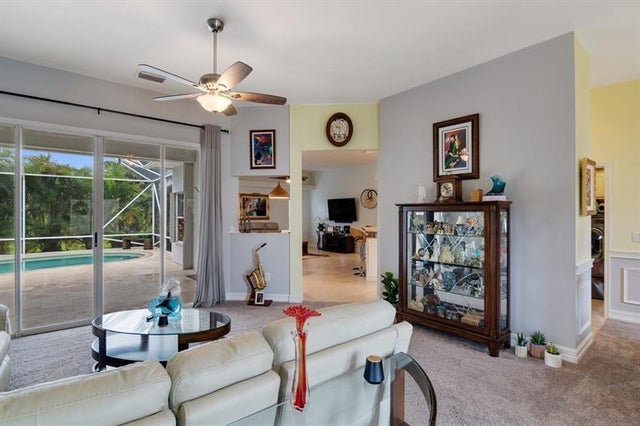 5 of 31 - 525 46th Ct, Vero Beach, FL