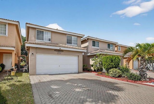 5449 Nw 95th Ave, Sunrise