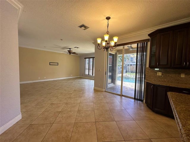 5 of 16 - 7665 Trenton Dr, Lake Worth, FL