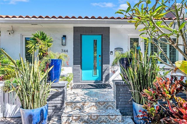 2 of 68 - 744 Ne 18th Ave, Fort Lauderdale, FL