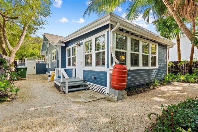 3 of 30 - 621 Sw 14th Ter, Fort Lauderdale, FL