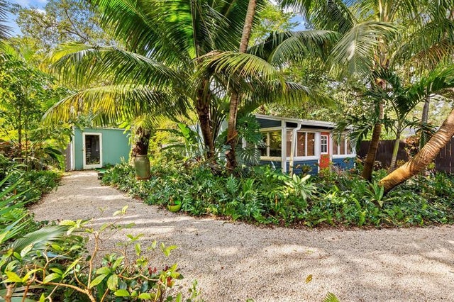 5 of 30 - 621 Sw 14th Ter, Fort Lauderdale, FL