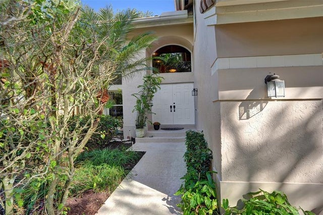 2 of 61 - 11149 Helena Dr, Cooper City, FL