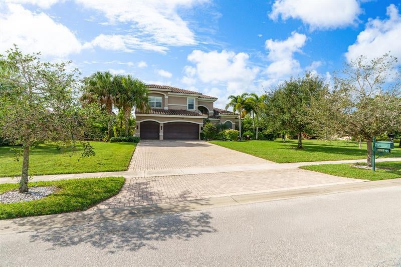 7797 Maywood Crest Drive, Palm Beach Gardens