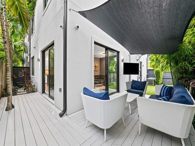 5 of 39 - 1415 Ne 6th St, Fort Lauderdale, FL