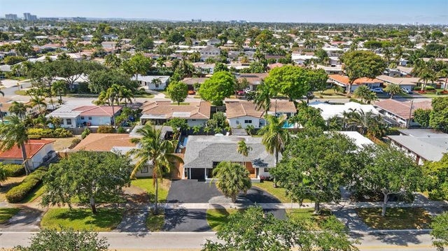 4 of 44 - 2105 Ne 62nd St, Fort Lauderdale, FL