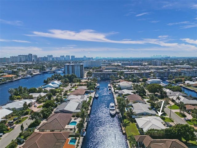 2 of 18 - 5320 Ne 32nd Ave, Fort Lauderdale, FL