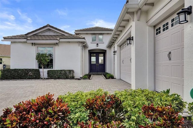 4 of 43 - 5975 Kingfisher Blvd, Westlake, FL