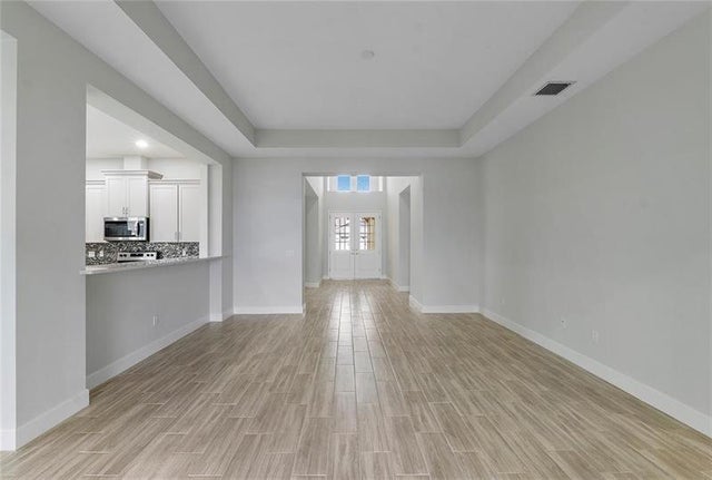 4 of 36 - 5218 Liberty Ln, Westlake, FL