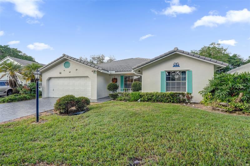 5372 Pine Circle, Coral Springs