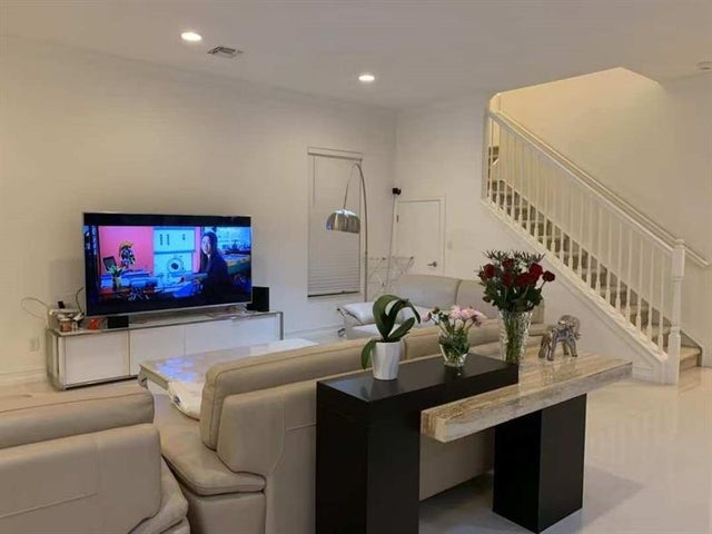 2 of 10 - 11425 Watercrest Cir, Parkland, FL