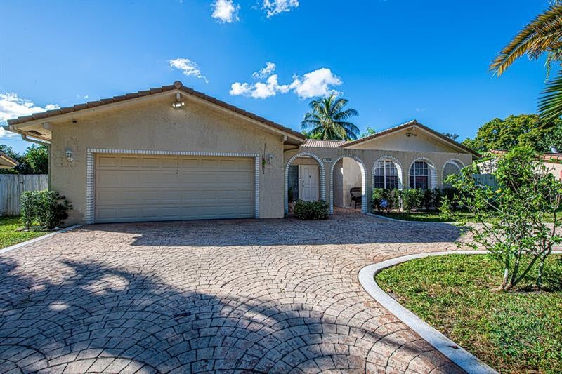 11200 Nw 39th Ct, Coral Springs