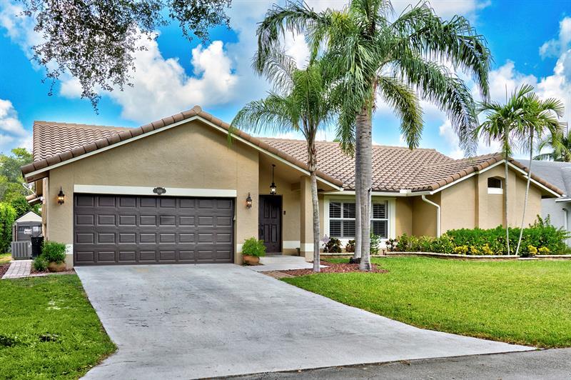 5133 Nw 47th Ave, Coconut Creek