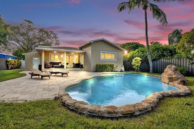 2 of 66 - 408 Ne 9th Ave, Fort Lauderdale, FL