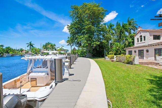 4 of 30 - 629 Sw 8th Ter, Fort Lauderdale, FL