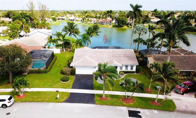 3 of 17 - 7807 Sunflower Dr, Margate, FL