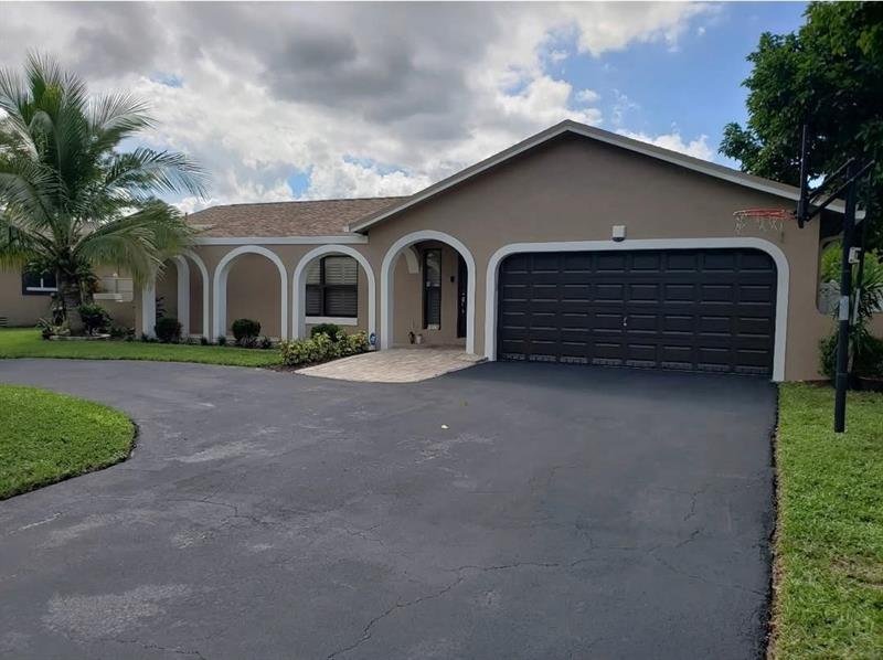 2702 Nw 98th Way, Coral Springs