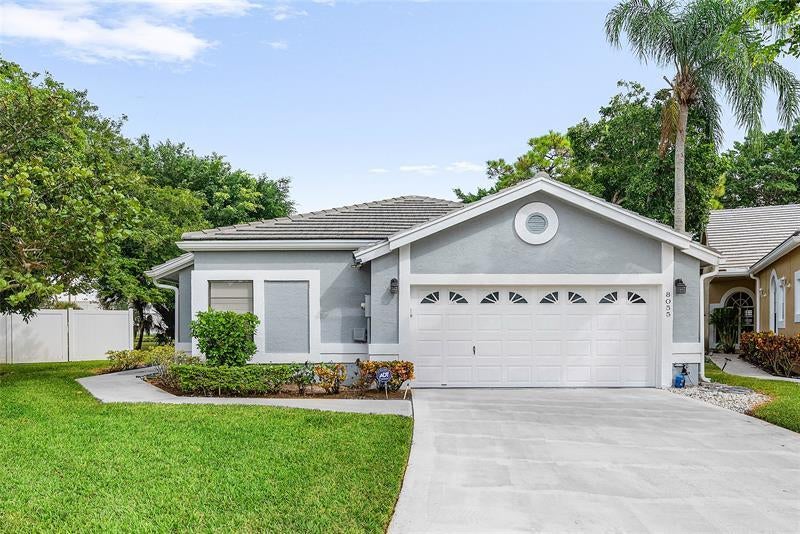 8055 Burlington Court, Lake Worth