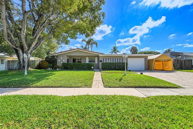 4230 Nw 12th St, Coconut Creek