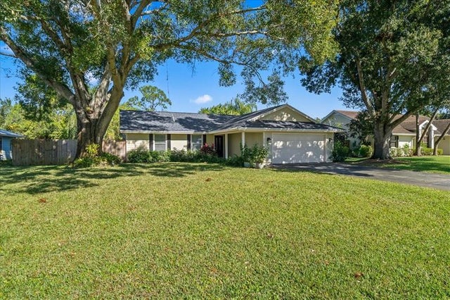 2 of 31 - 500 10th St Sw, Vero Beach, FL