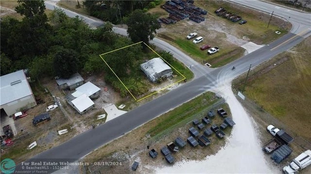 2 of 2 - 126 E Townsend Street, Wauchula, FL