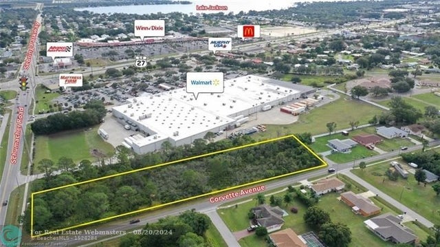 1 of 3 - 3237 Schumacher Rd, Sebring, FL