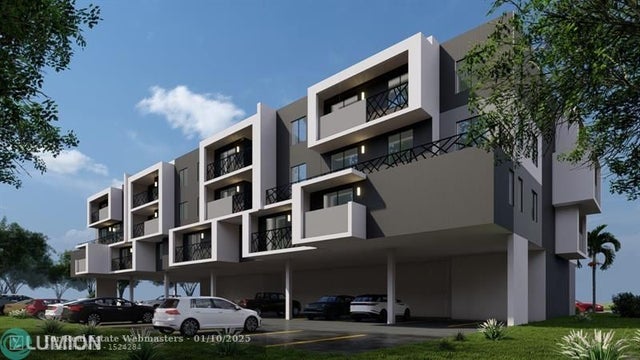 4 of 9 - 450 Ne 136, North Miami, FL