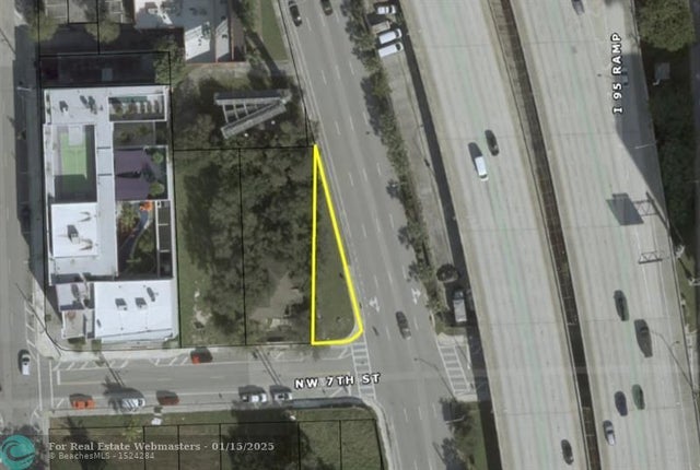 1 of 1 - 345 Nw 7th Street, Miami, FL