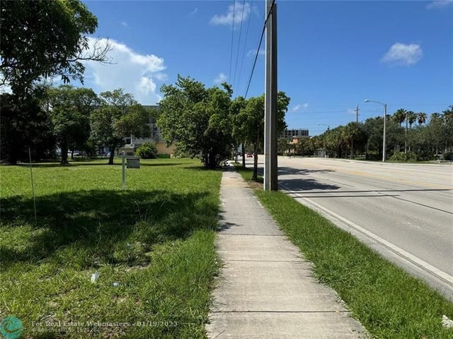 3 of 9 - 435 Nw 7th Ave, Fort Lauderdale, FL
