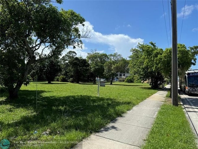 5 of 9 - 435 Nw 7th Ave, Fort Lauderdale, FL