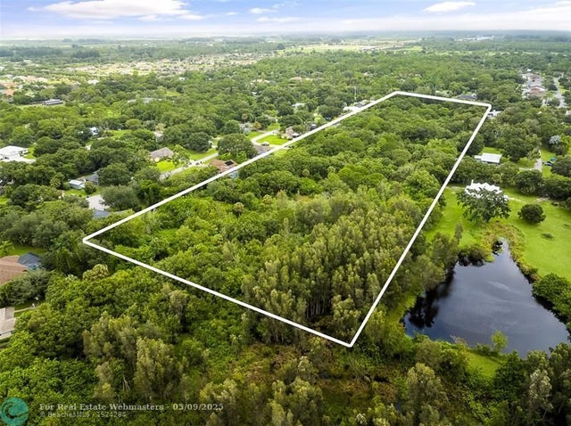 1 of 11 - 6145 45th St, Vero Beach, FL