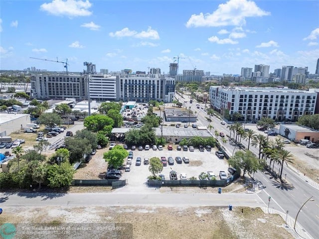 3 of 19 - 606 Nw 8th Ave, Fort Lauderdale, FL