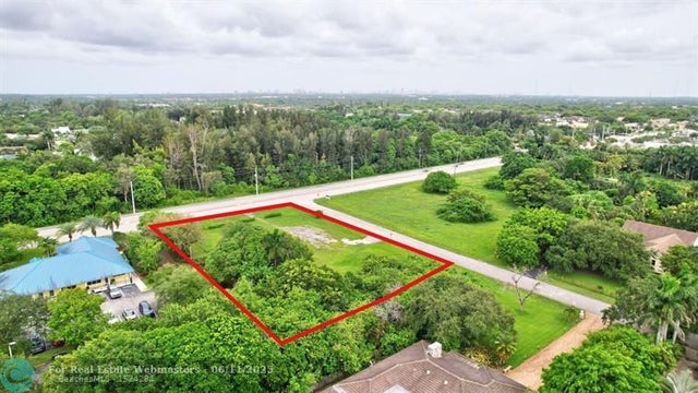 2 of 4 - 5655 Davie Road, Davie, FL