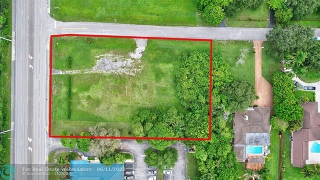 3 of 4 - 5655 Davie Road, Davie, FL
