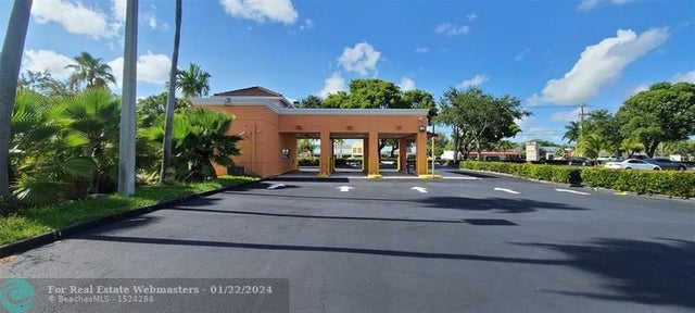 3 of 5 - 5300 Coconut Creek Parkway, Margate, FL