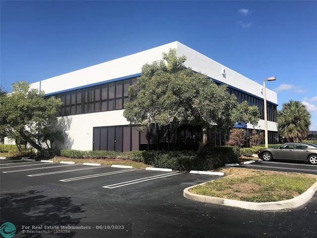 3 of 24 - 3500 Gateway Dr 104 & 204, Pompano Beach, FL