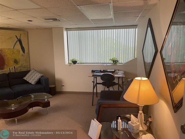 1 of 6 - 1620 W Oakland Park Blvd 403, Oakland Park, FL