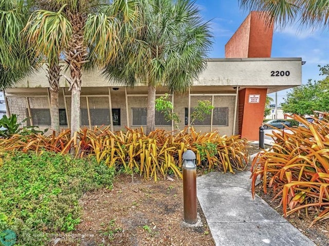 3 of 41 - 2200 N University Dr, Sunrise, FL