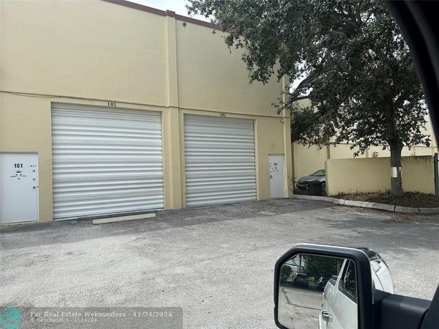 2 of 53 - 4503 Nw 103rd Ave 101, Sunrise, FL