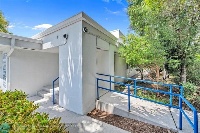 4 of 70 - 1225 Se 2nd Ave, Fort Lauderdale, FL