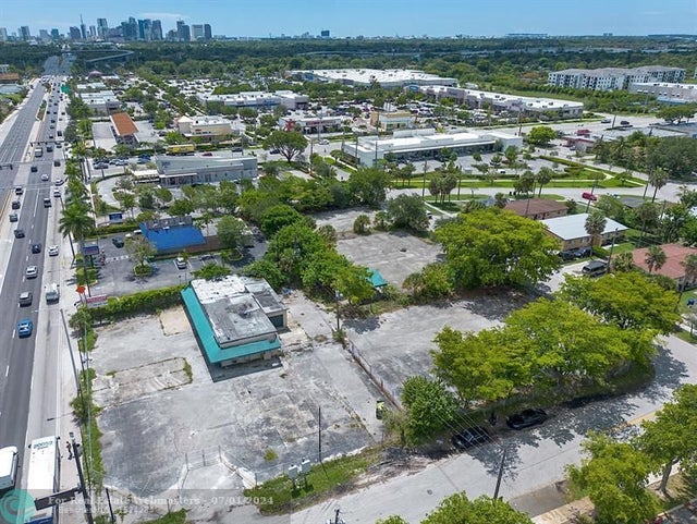 3 of 13 - 2790 W Broward Blvd, Fort Lauderdale, FL