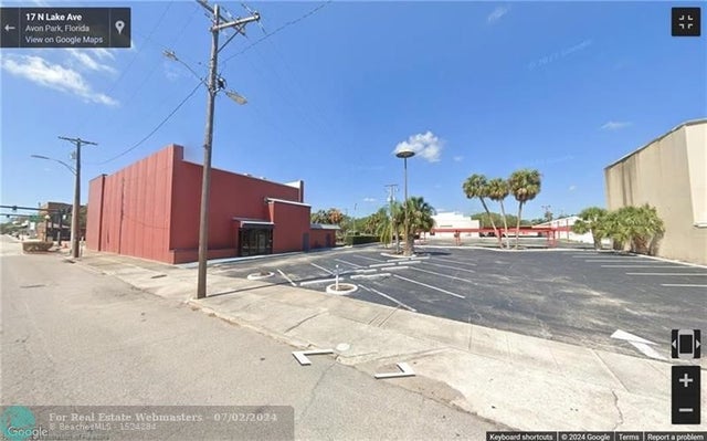 4 of 18 - 2 W Main St, Avon Park, FL